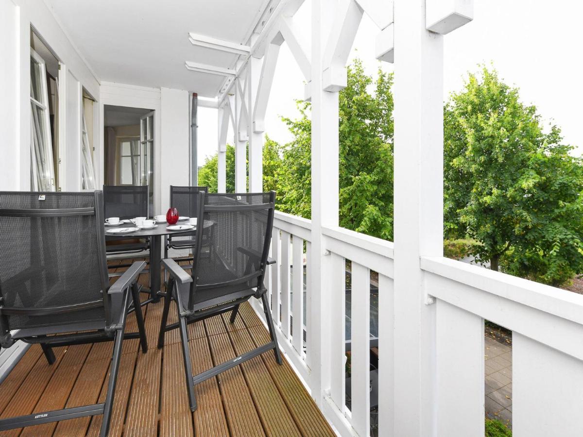 Charming Apartment On Ruegen Island With Balcony Sellin  Exteriör bild
